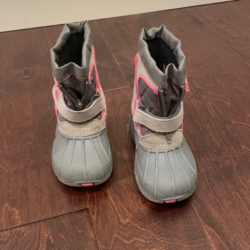Totes girls boots size 7